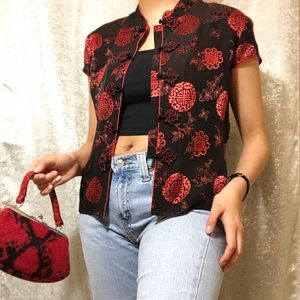 VINTAGE Ling-Yun shirt!! Brand new with tags❤️🖤